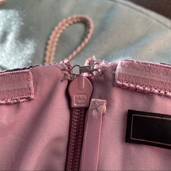 BCBGMaxAzria Violet Swirl Martina Strapless Dress w/ Pockets Size 4 - Picture 4 of 8